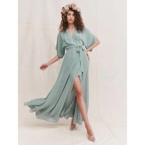 NWT Reformation Winslow Short Sleeve Dress in Celadon Size Medium